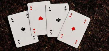 Règle de la Belote : cartes, atout, points et déroulement