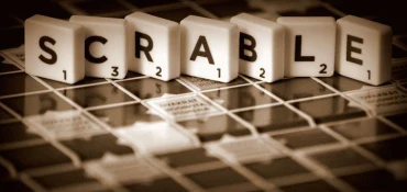 Règle du Scrabble : jouer, compter les points et gagner