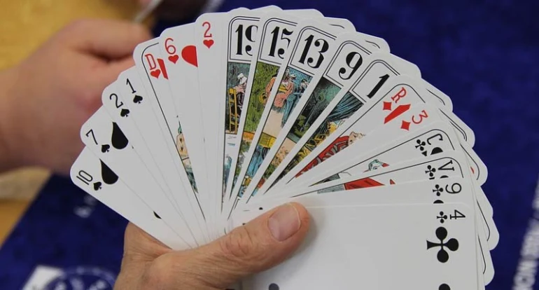 Tarot